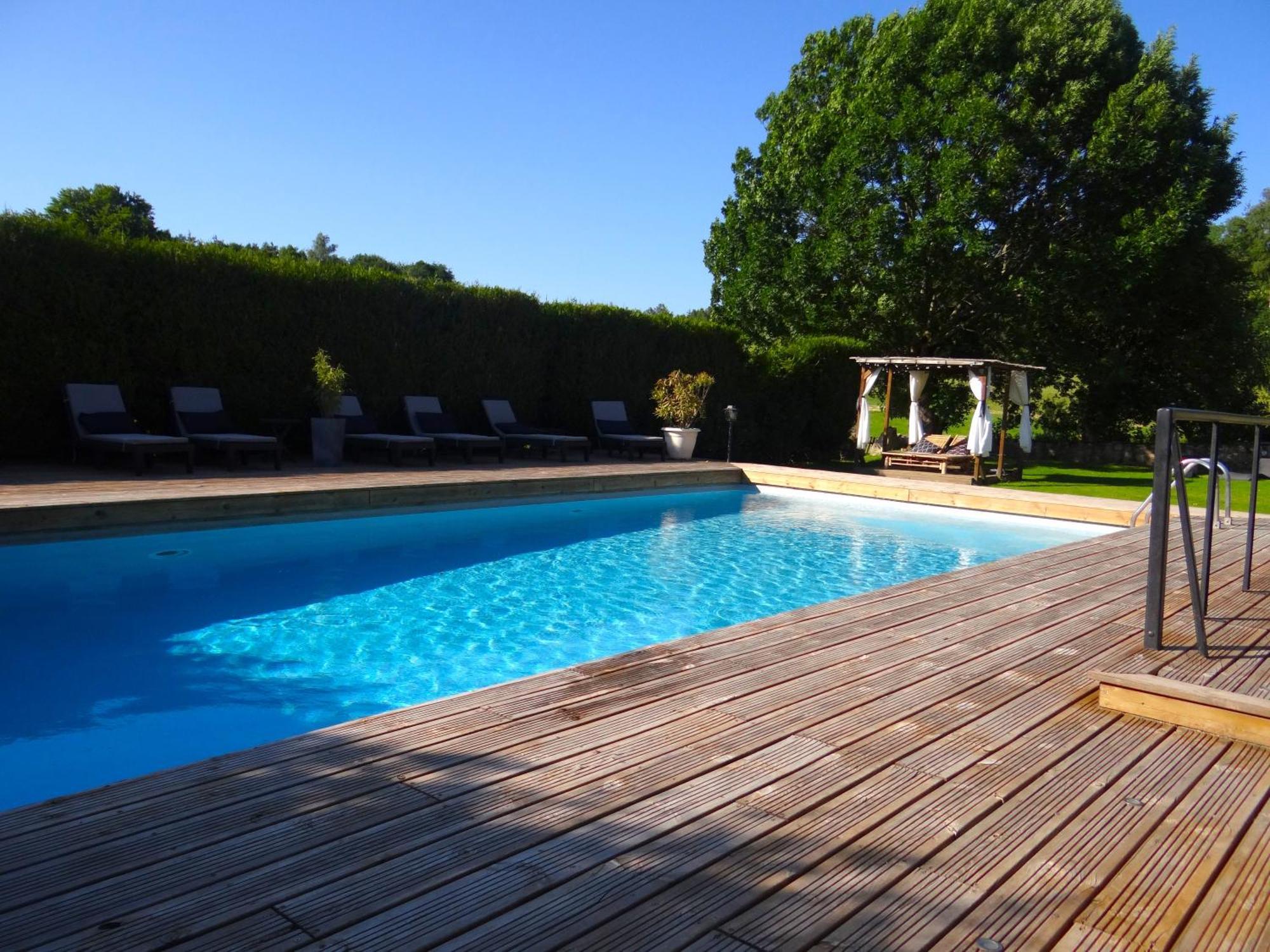 La Maison De Gilbert Jacuzzi Piscine Chauffee