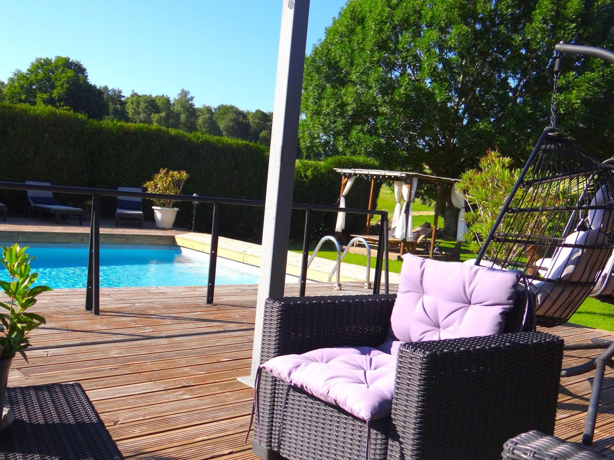 La Maison De Gilbert Jacuzzi Piscine Chauffee Gasthuis 4*