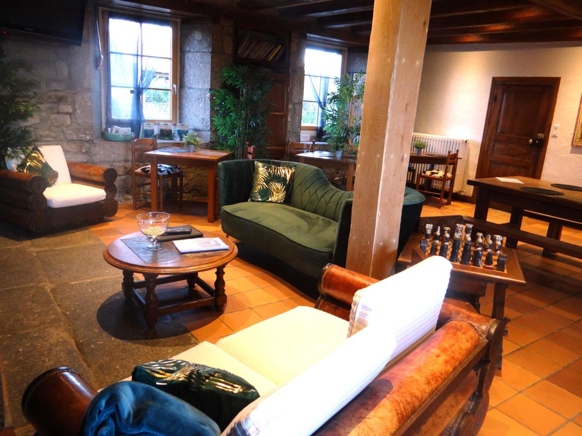 Gasthuis La Maison De Gilbert Jacuzzi Piscine Chauffee 4*