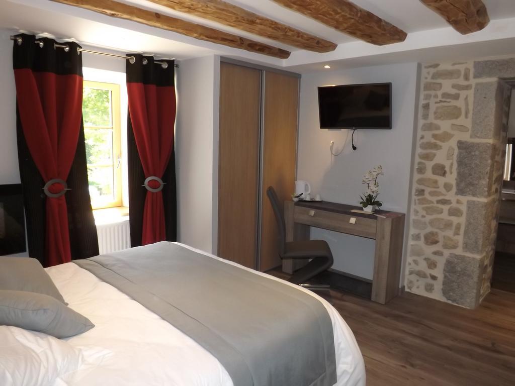 La Maison De Gilbert Jacuzzi Piscine Chauffee 4*