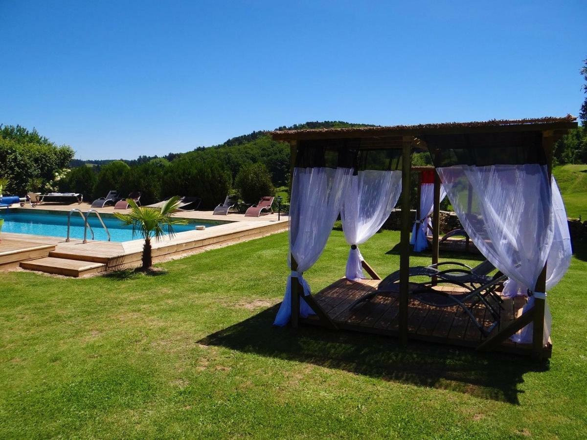 La Maison De Gilbert Jacuzzi Piscine Chauffee Gasthuis 4*